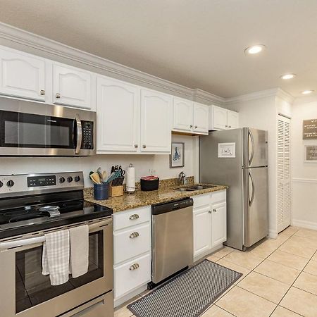 Heat Of Siesta Village Walk To Beach W Heated Pool Siesta Key Extérieur photo