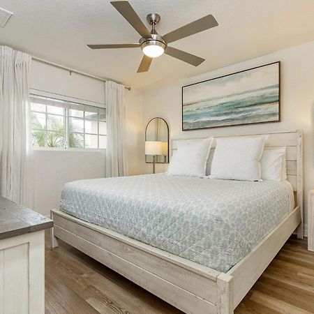 Heat Of Siesta Village Walk To Beach W Heated Pool Siesta Key Extérieur photo