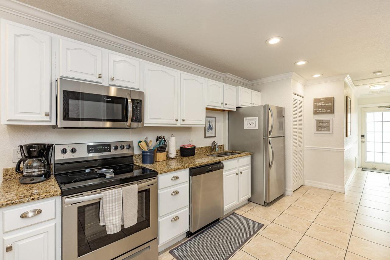 Heat Of Siesta Village Walk To Beach W Heated Pool Siesta Key Extérieur photo
