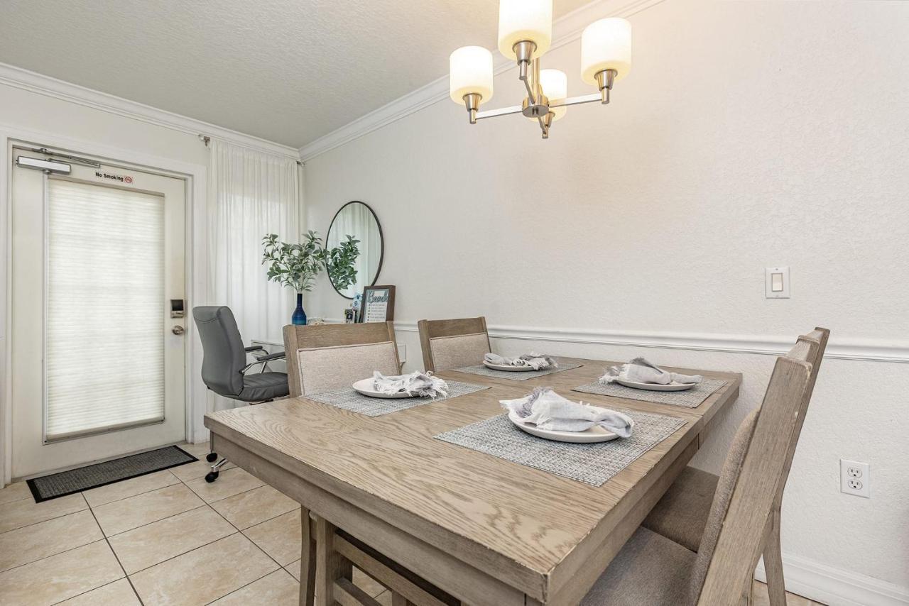 Heat Of Siesta Village Walk To Beach W Heated Pool Siesta Key Extérieur photo