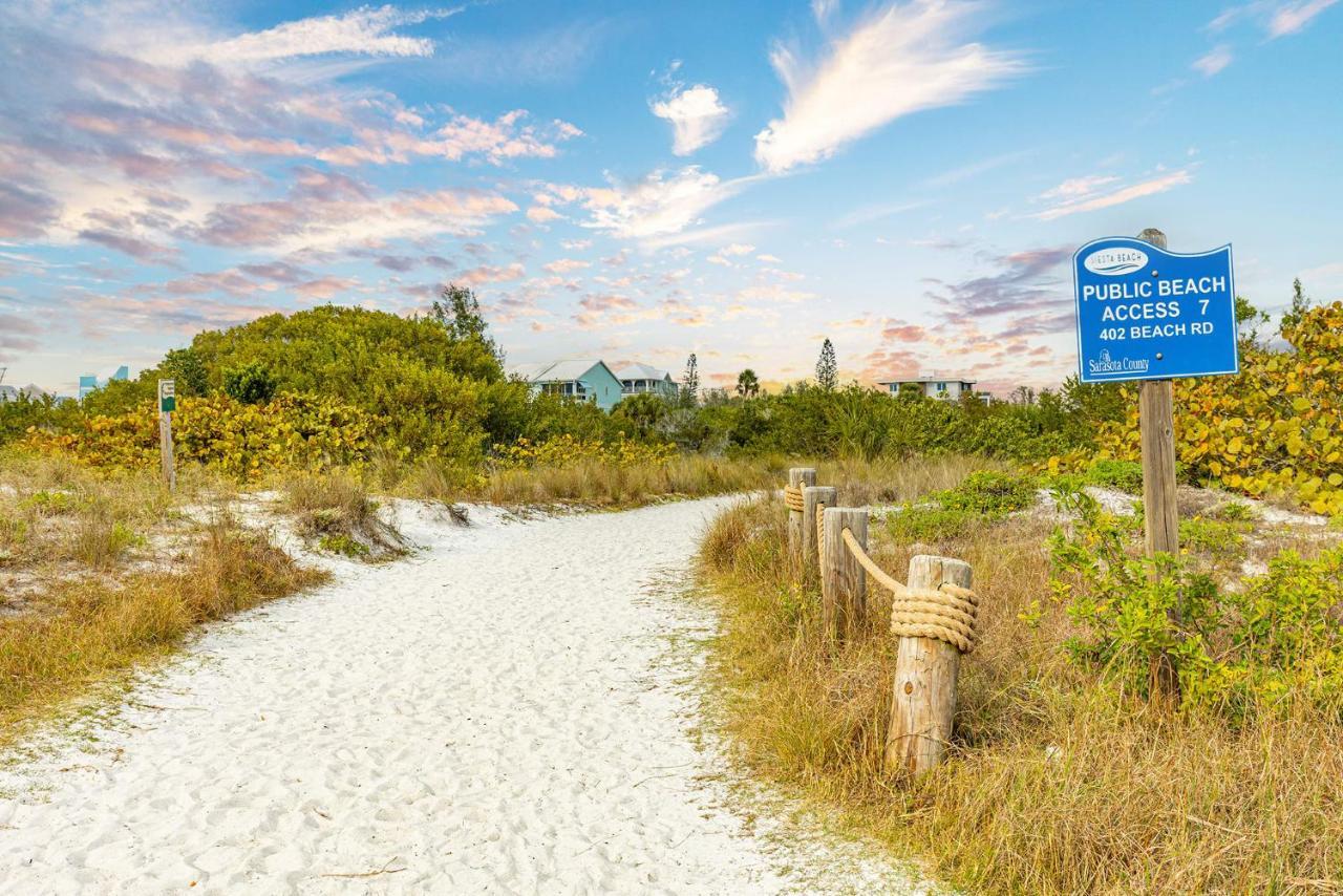 Heat Of Siesta Village Walk To Beach W Heated Pool Siesta Key Extérieur photo
